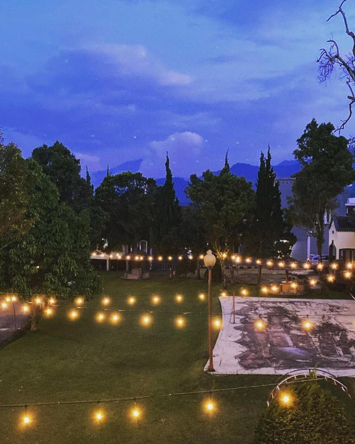 Hotel Puspa Sari Ciater Buitenkant foto