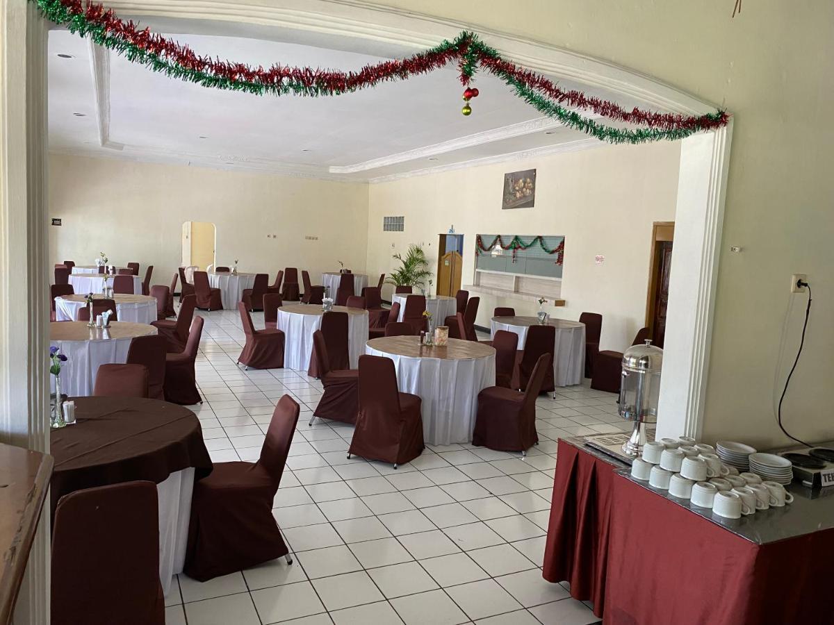 Hotel Puspa Sari Ciater Buitenkant foto
