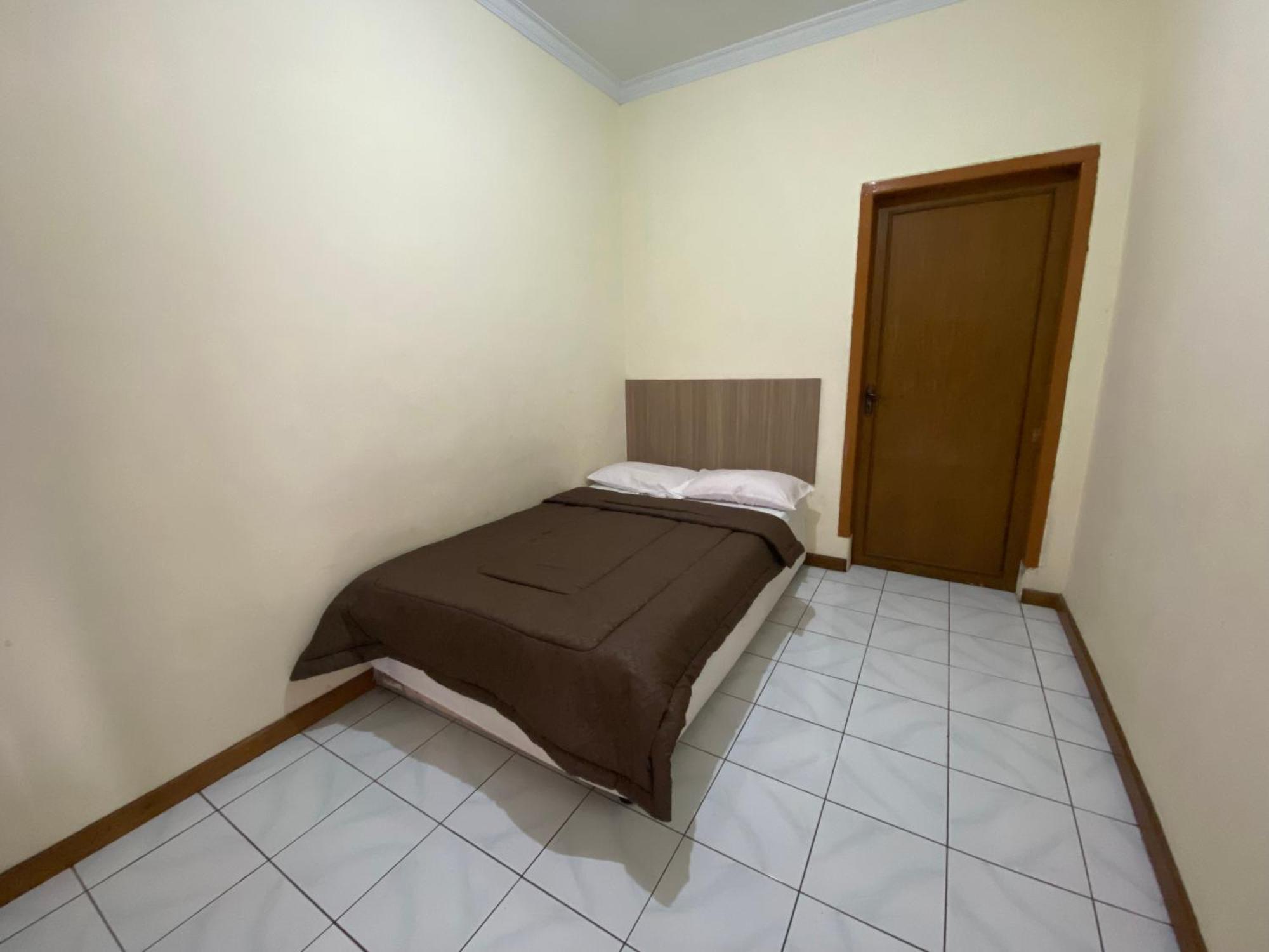 Hotel Puspa Sari Ciater Buitenkant foto